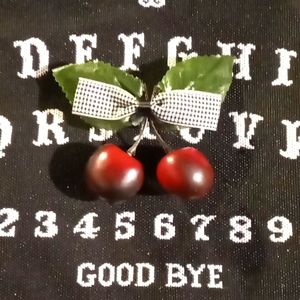 ❤️ Rockabilly pinup Cherry Bow clip